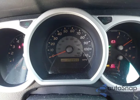 2005 Toyota 4Runner Sr5 V6 z USA, uszkodzony, nr VIN JTEZU14R850063344